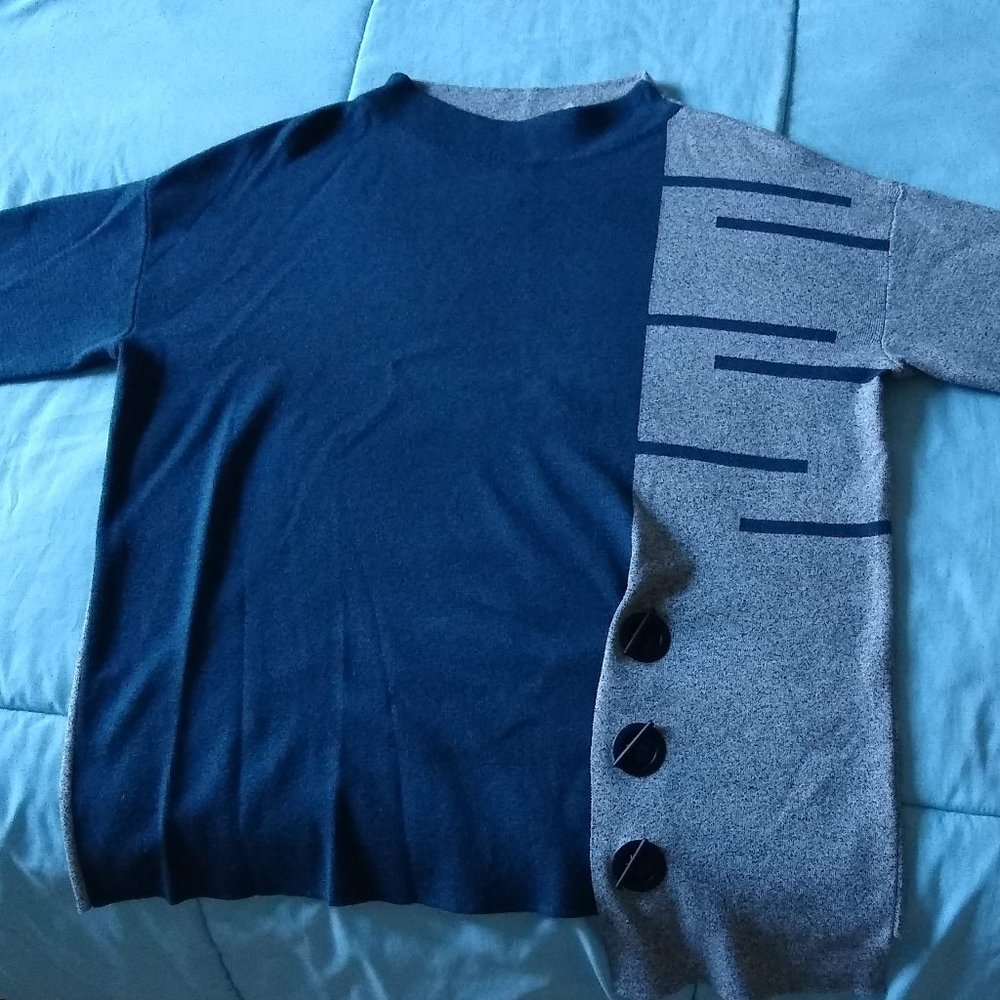 Top - Picture 3 of 5